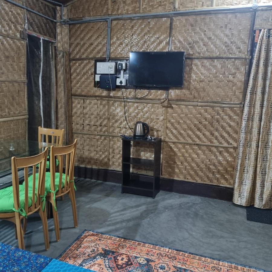 Alohi The Terrace Homestay Tezpur Kültér fotó